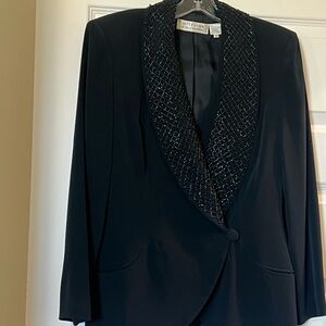 Elegant Black Women's Jacket